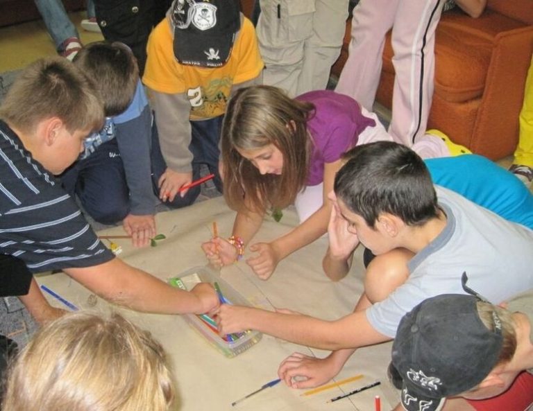 ŠESŤÁCI ABSOLVUJÍ PROŽITKOVÉ ADAPTAČNÍ KURZY