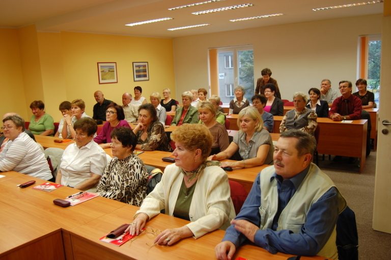 Město podpořilo vzdělávání seniorů