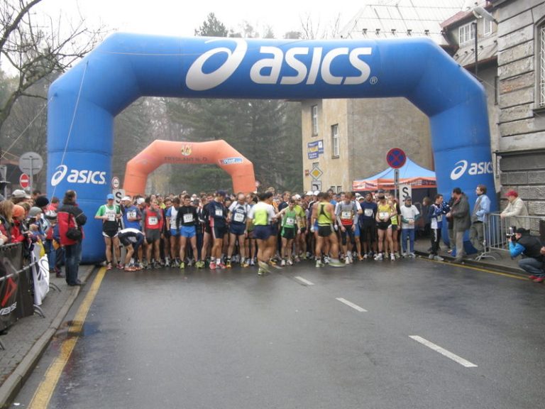 Na Hornické desítce poprvé vítězství českého běžce