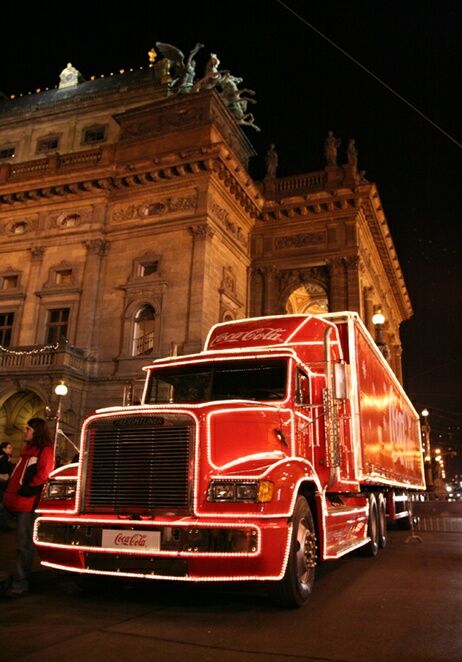 V PÁTEK PŘIJEDE VÁNOČNÍ KAMION