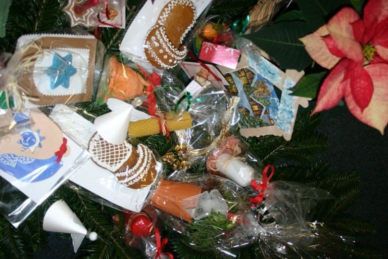 SENIOŘI A ZDRAVOTNĚ POSTIŽENÍ DOSTANOU DÁRKY OD DĚTÍ