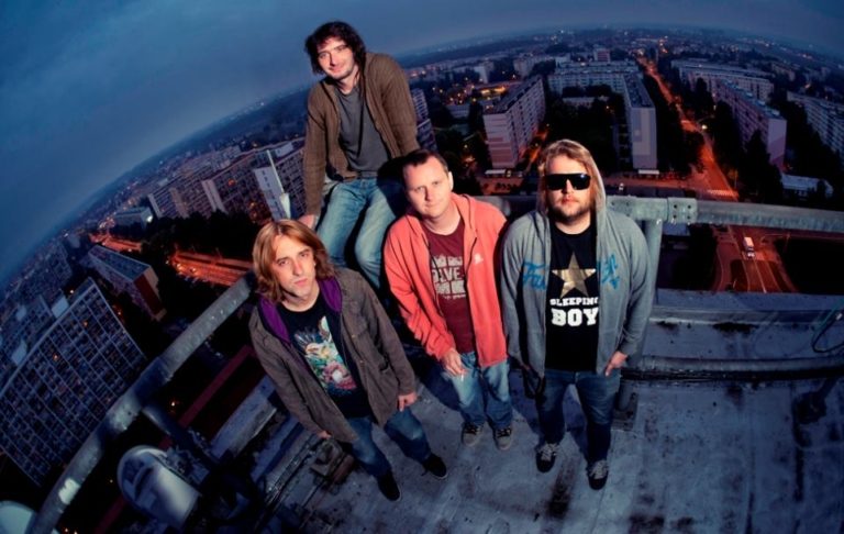 VYPSANÁ FIXA ZAHRAJE VE STOUNU