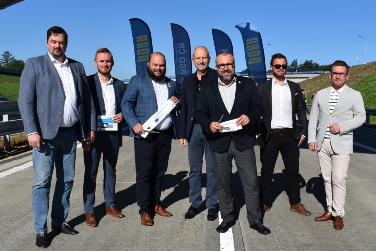 PRVNÍ ČÁST OBCHVATU FRÝDKU-MÍSTKU JIŽ VYUŽÍVAJÍ MOTORISTÉ