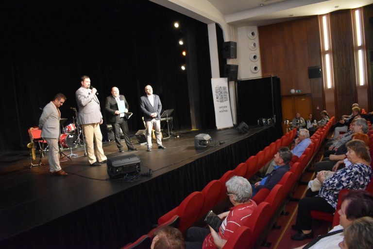 MĚSTO POBLAHOPŘÁLO JUBILANTŮM