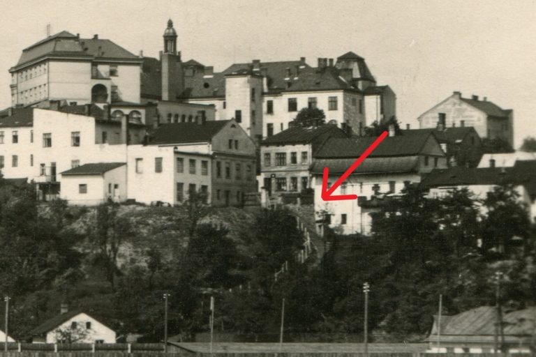 ZNOVUOBJEVENÉ SCHODIŠTĚ PROPOJÍ FRÝDEK A MÍSTEK