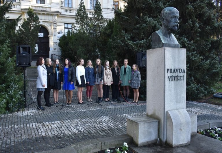 28. ŘÍJEN: ZÁSTUPCI RADNICE UCTILI DEN VZNIKU ČESKOSLOVENSKA 