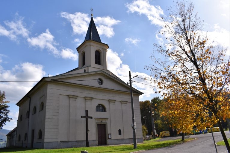 KOSTEL SV. MARTINA VE SKALICI SLAVÍ 400 LET