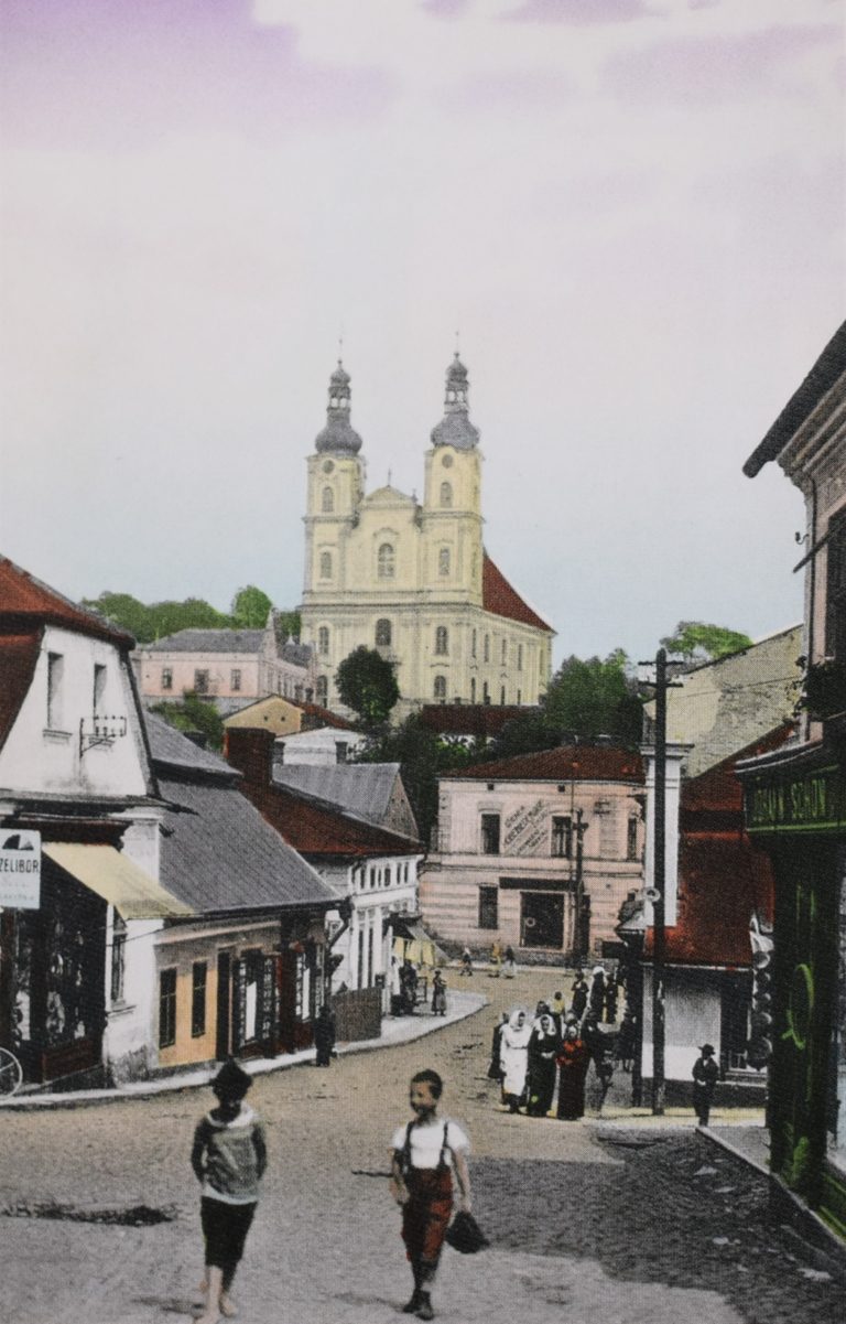 ANKETA: POJMENOVÁNÍ MĚSTA V DUCHU ROKU 1945