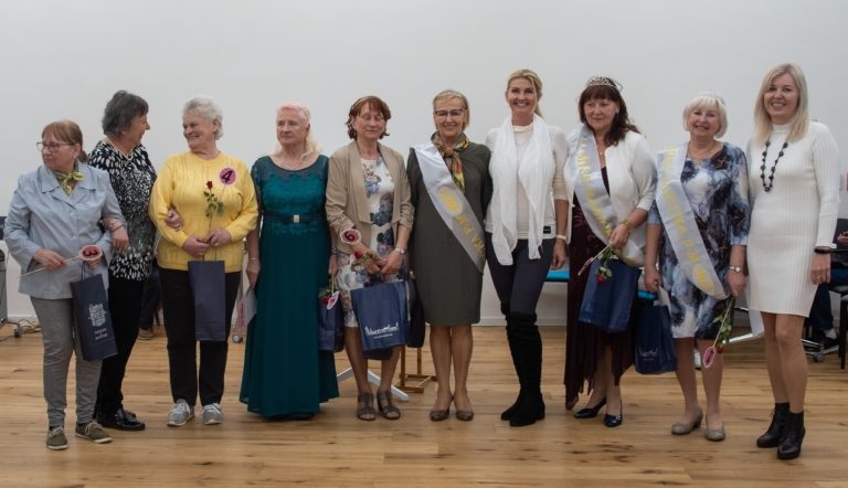 FRÝDEK-MÍSTEK MÁ SVOU LETOŠNÍ „MISS BABIČKU“