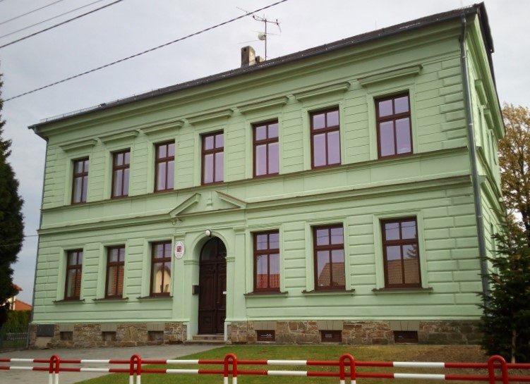 PŘÍPRAVA VÝSTAVBY CHLEBOVICKÉ TĚLOCVIČNY I PŘES POTÍŽE POKRAČUJE