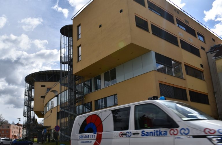 FRÝDEK-MÍSTEK ROZŠÍŘIL SPOLUPRÁCI S NEMOCNICÍ, PODPOŘÍ PREVENTIVNÍ PROGRAMY PRO DĚTI