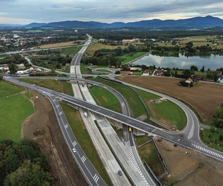 VYJÁDŘENÍ K ÚDAJNÉMU VÝSKYTU NEBEZPEČNÝCH LÁTEK V OBCHVATU