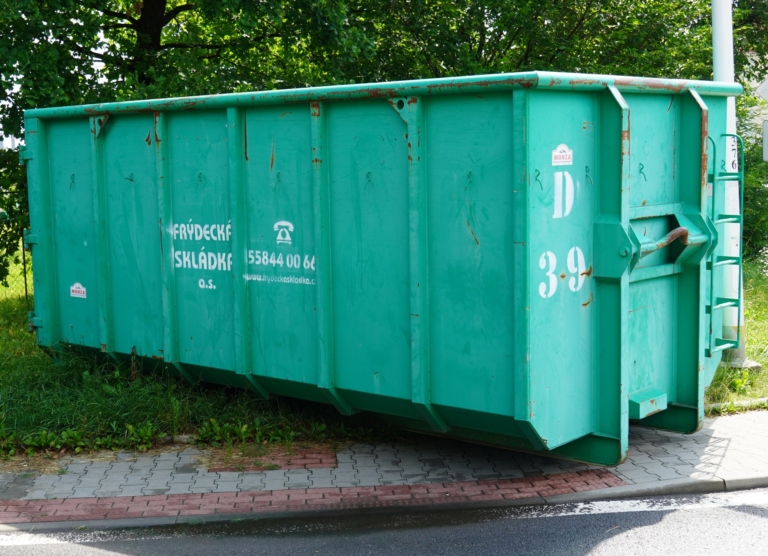 VÁNOČNÍ PROVOZNÍ DOBA FRÝDECKÉ SKLÁDKY