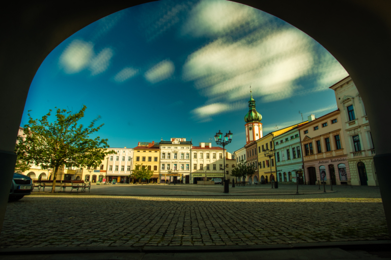 MĚSTO NEBUDE ZVYŠOVAT NÁJEMNÉ PODNIKATELŮM