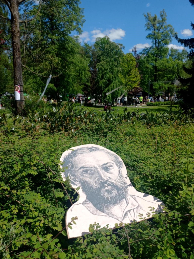 FRÝDEK-MÍSTEK ZVE DO PARKU NEJEN ZAMILOVANÉ. KONÁ SE MÁJOVÝ FESTIVAL
