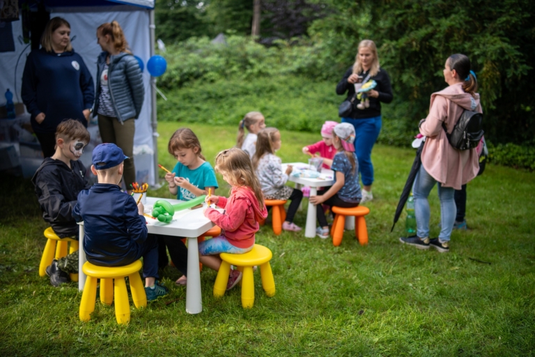 DĚTSKÝ DEN VE FRÝDKU-MÍSTKU NABÍDNE ZÁBAVU, HUDBU I DOBRODRUŽSTVÍ
