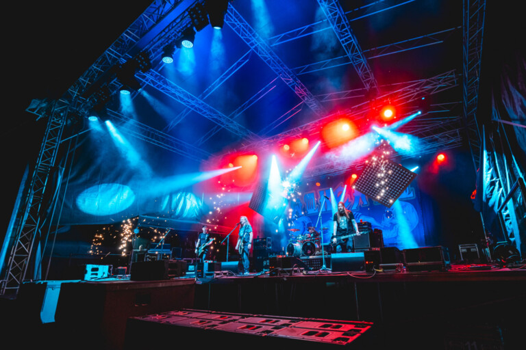 HELLPDAYS: FESTIVAL PRO DOBROU VĚC