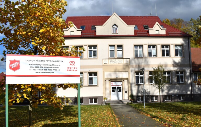 DOMOVY SE ZVLÁŠTNÍM REŽIMEM VE FRÝDKU-MÍSTKU