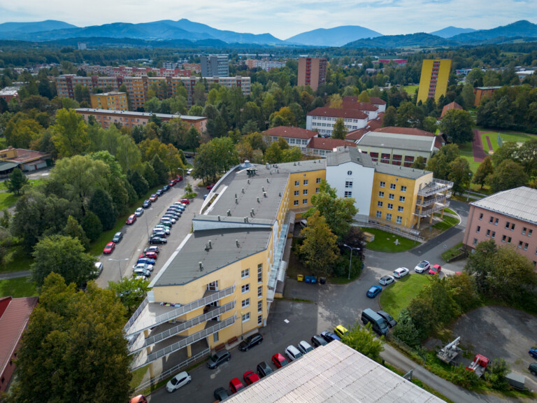 DOMOVY PRO SENIORY VE FRÝDKU-MÍSTKU