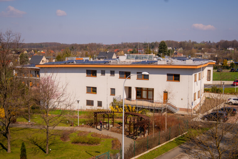 HOSPIC FRÝDEK-MÍSTEK PO OBNOVĚ: REVITALIZACE VYŘEŠILA PROBLÉM S VLHKOSTÍ