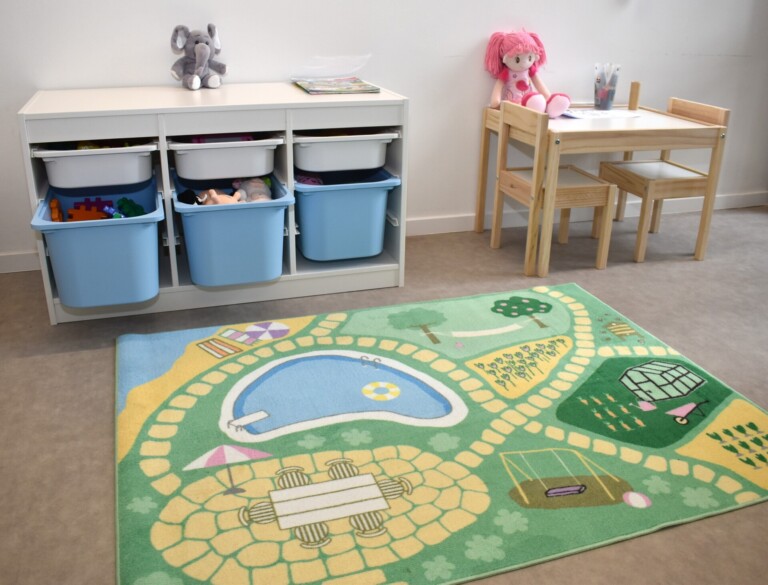 RODINY VE FRÝDKU-MÍSTKU MAJÍ NOVOU ZASTÁVKU. NABÍZÍ ZÁZEMÍ V PÉČI O TY NEJMENŠÍ