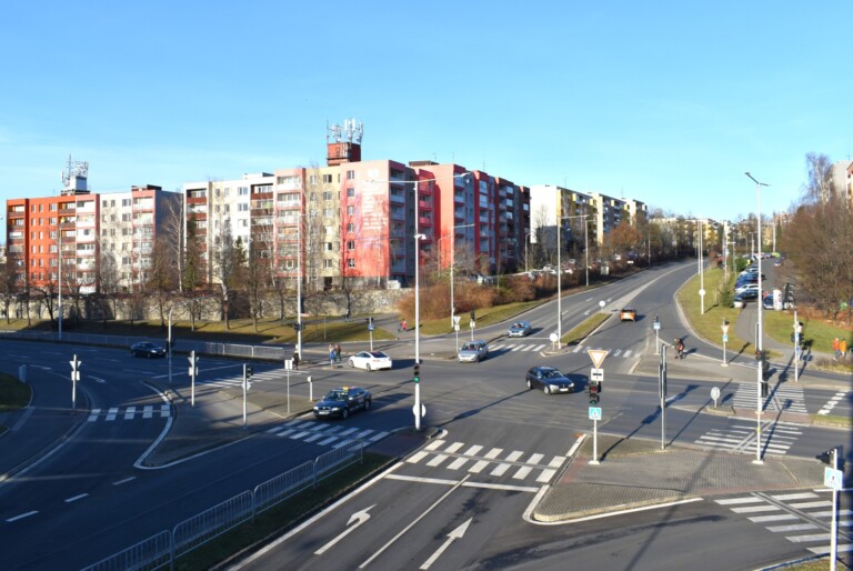 ČÁSTEČNÁ UZAVÍRKA KŘIŽOVATKY UL. BRUZOVSKÁ X REVOLUČNÍ