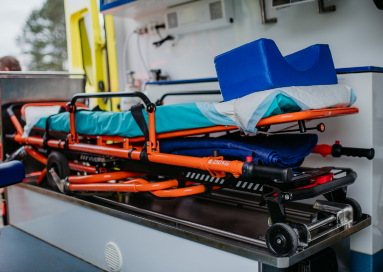 POHOTOVÝ ZÁSAH STRÁŽNÍKŮ POMOHL ODVRÁTIT VÁŽNOU SITUACI