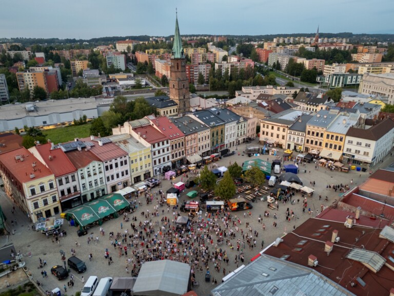 FESTIVAL FRÝDEK-MÍSTEK PLNÝ CHUTÍ ZÍSKAL OCENĚNÍ NEJ PRODUKT BESKYD 2025